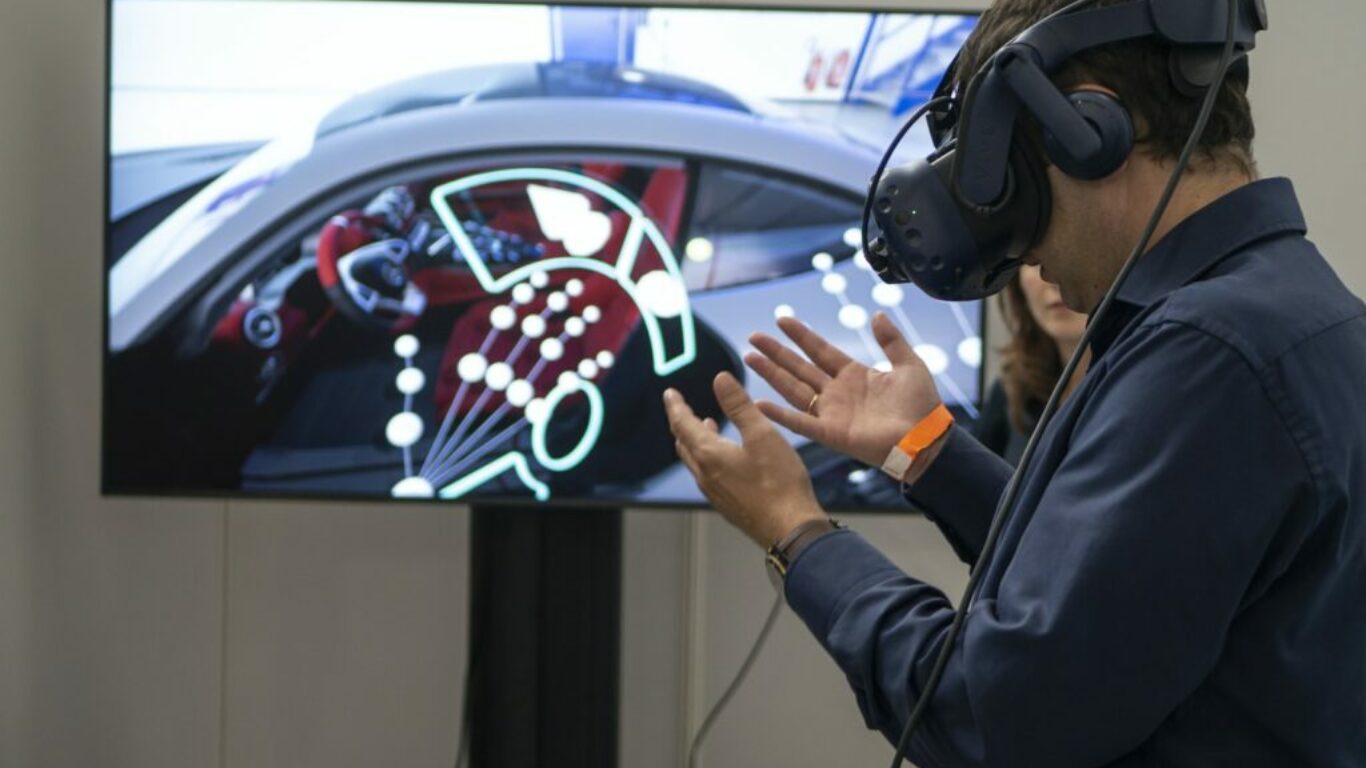Innovam ontwikkelt verschillende trainingen voor de automotive sector waarbij gebruik gemaakt wordt van Virtual Reality (VR) of Augmented Reality (AR). […]