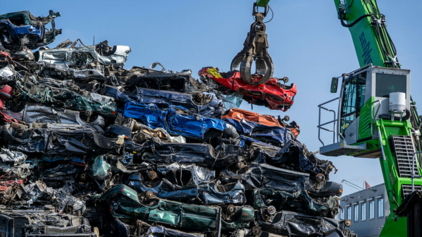 De ontwikkelingen in de autorecyclingindustrie staan niet stil. Diverse nieuwe technologieën maken het recyclen van end-of-life voertuigen makkelijker of efficiënter. We stellen – naar aanleiding van het recente Internationale Auto Recycling Congres (IARC) – er graag drie aan u voor.
